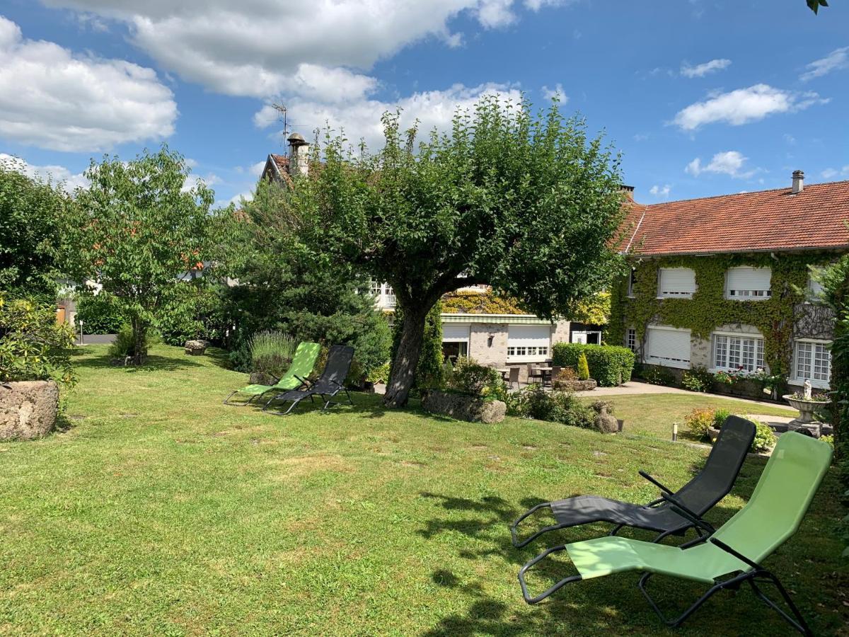 Hotel Logis La Thomasse Aurillac Zewnętrze zdjęcie